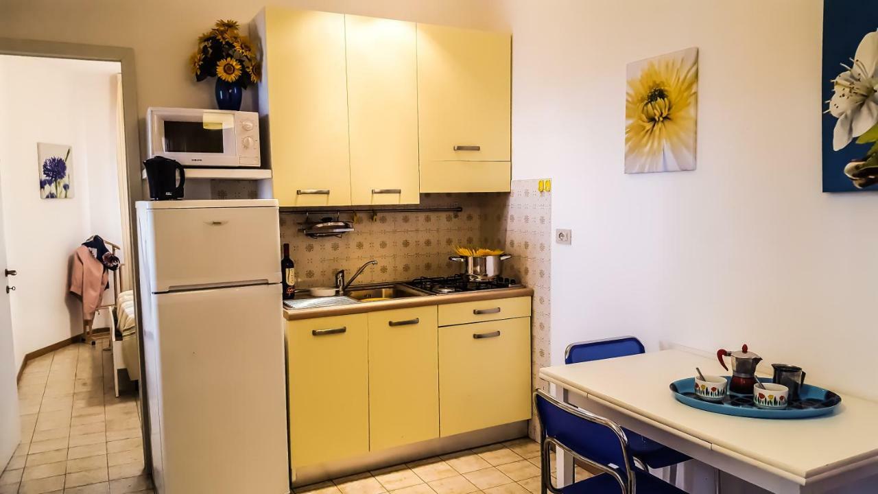 Condominio Moschettieri Trilocale ビビオーネ エクステリア 写真